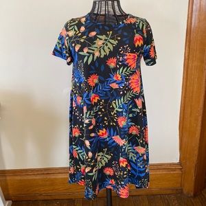 Tropical print lularoe Carly